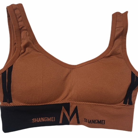 Sport bras - Picture 6 of 6